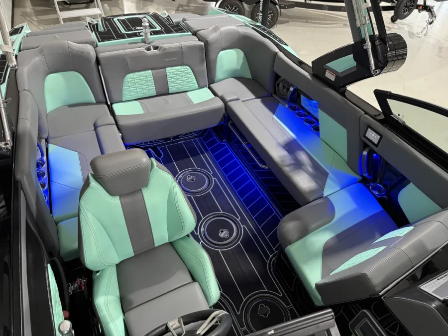 2022-mastercraft-x22-137450-image13.webp