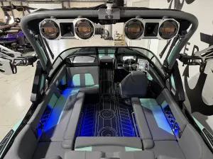 2022-mastercraft-x22-137450-image2.webp