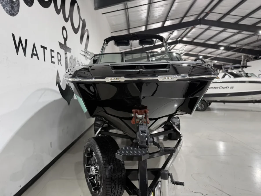2022-mastercraft-x22-137450-image6.webp