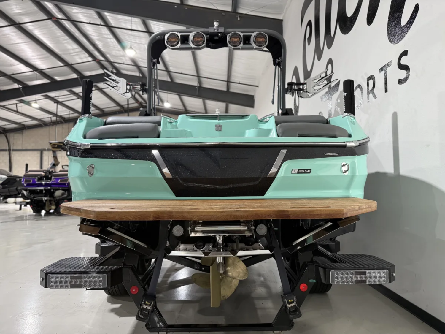2022 MasterCraft X22 - One Owner