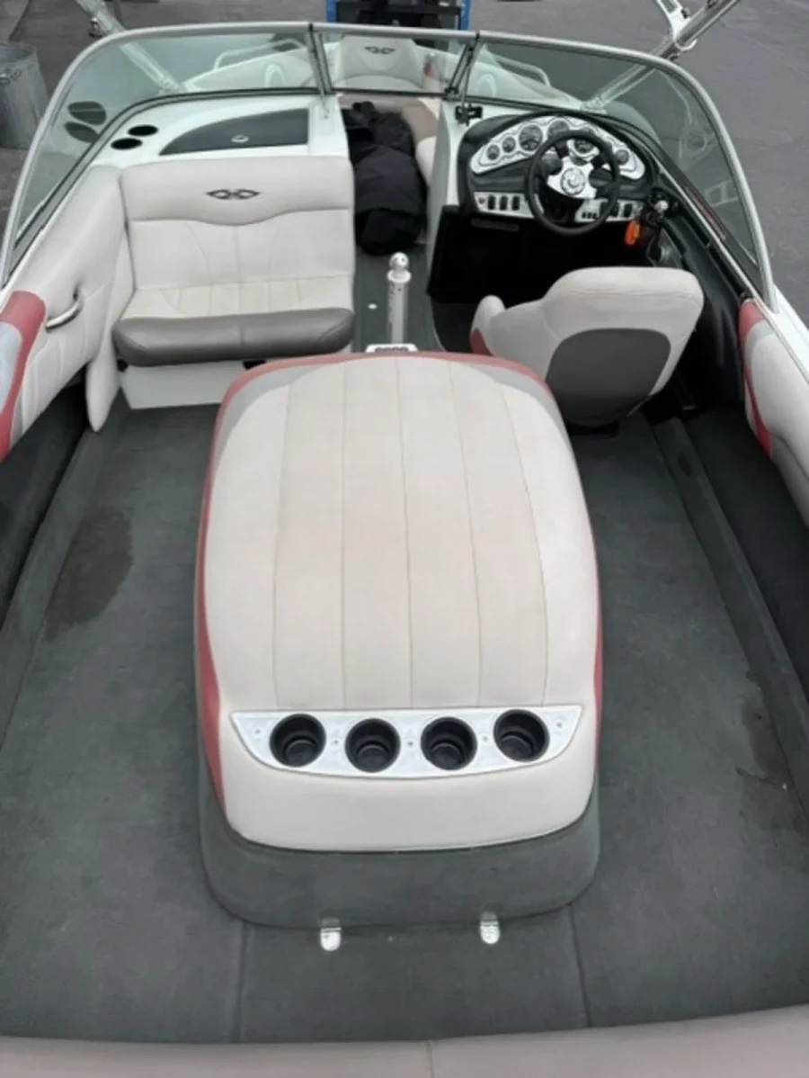 2005-mastercraft-x9-137470-image6.webp