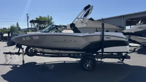 2020-mastercraft-nxt20-137472-image0.webp