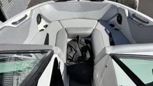 2020-mastercraft-nxt20-137472-image5.webp