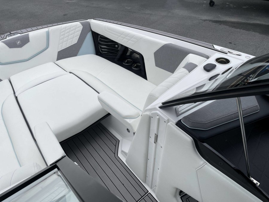 2022-nautique-g25-137485-image11