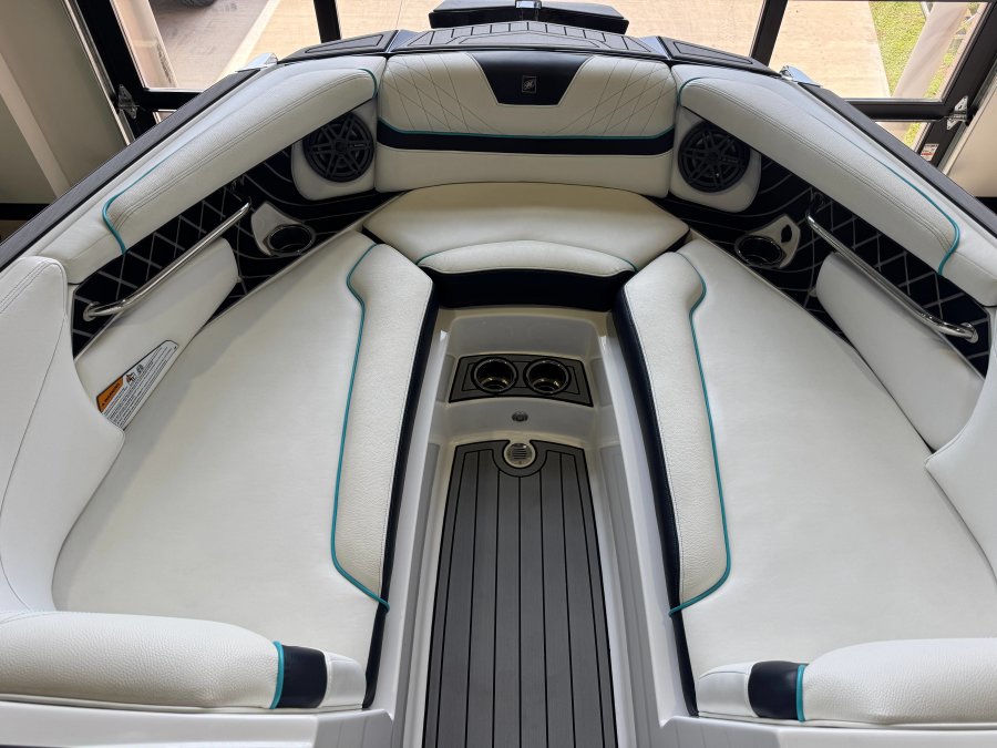 2020-nautique-gs24-137505-image17