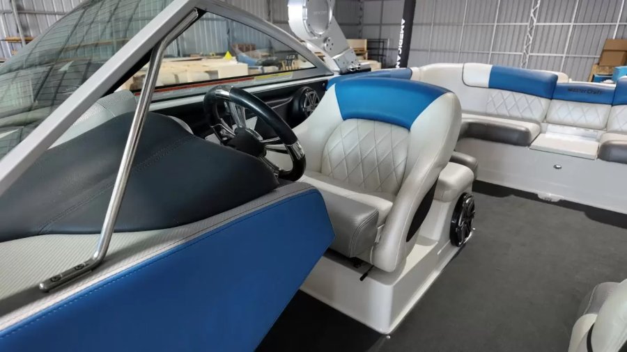 2012-mastercraft-x45-137510-image17
