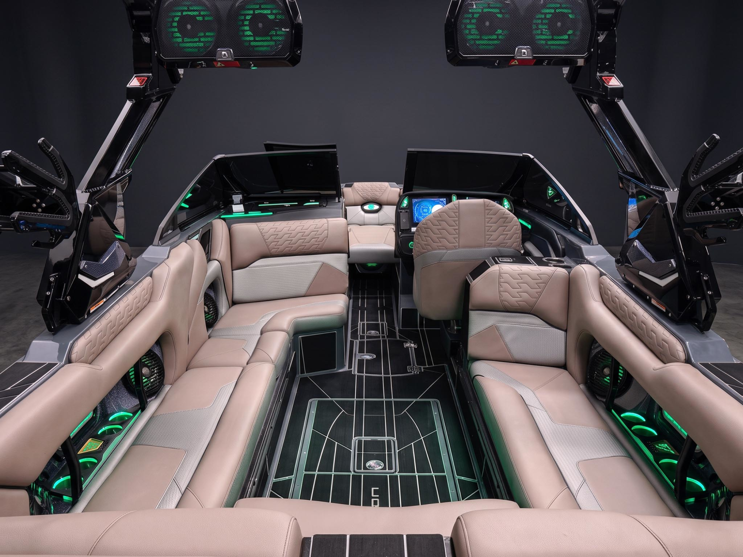 2026 Centurion Boats Ri245
