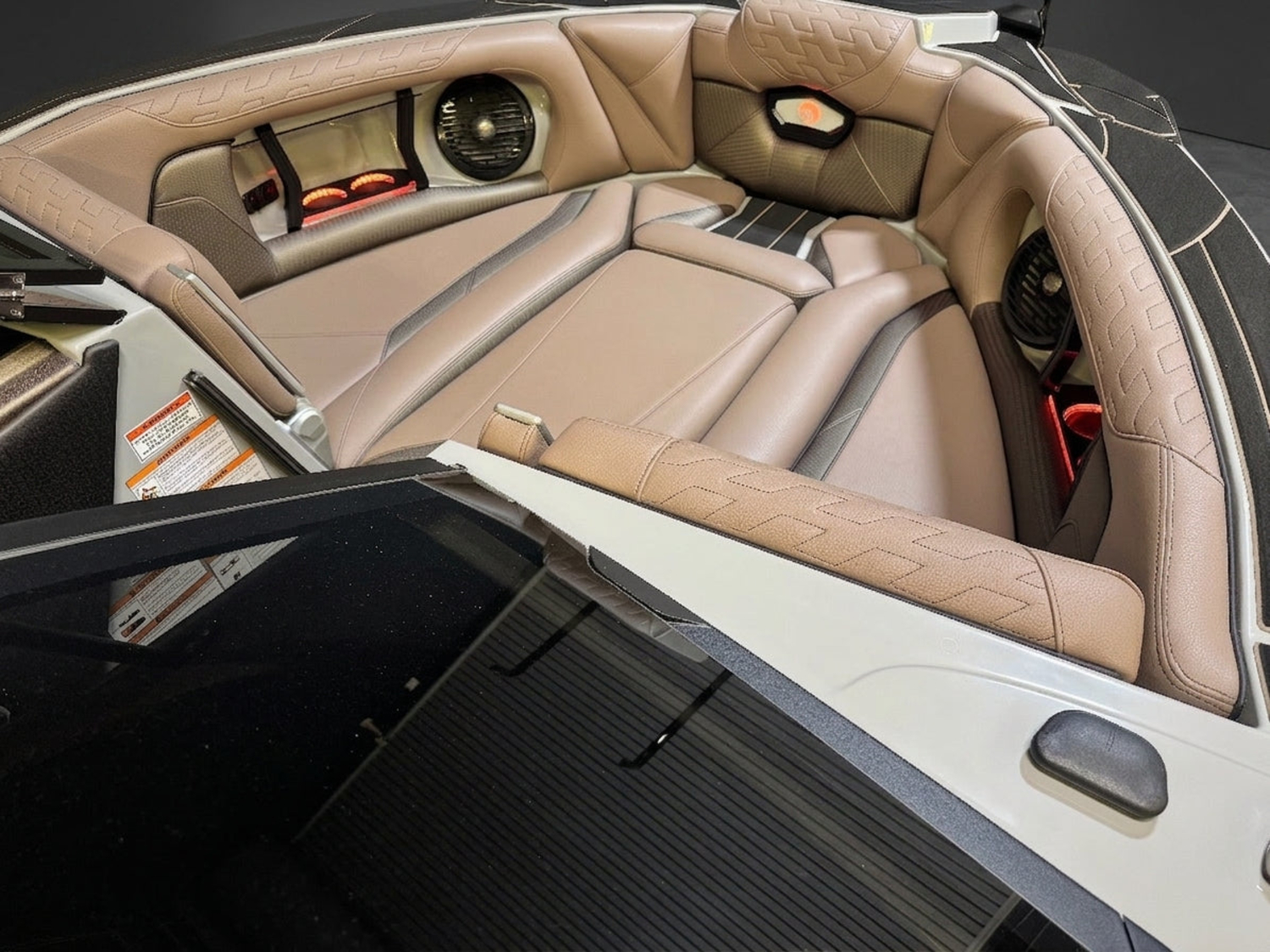 2026 Centurion Boats Ri230