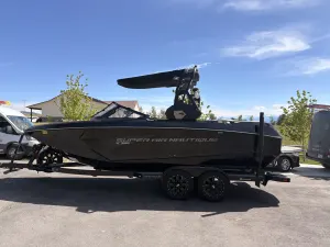 2019-nautique-g23-137517-image0.webp