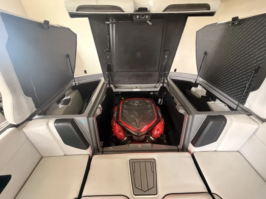 2019-nautique-g23-137517-image6.webp