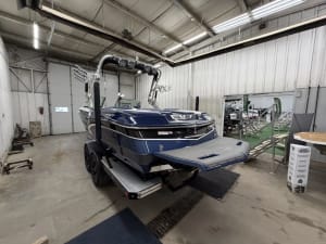 2015-mastercraft-maristar-230-137518-image10