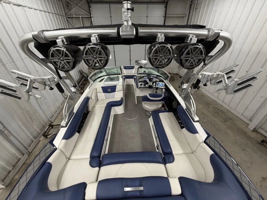 2015-mastercraft-maristar-230-137518-image17