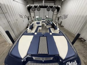 2015-mastercraft-maristar-230-137518-image1