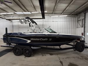 2015-mastercraft-maristar-230-137518-image4