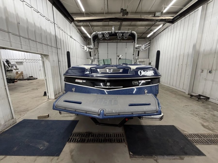 2015-mastercraft-maristar-230-137518-image7