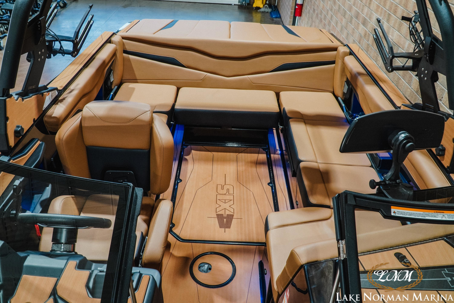 2026 Axis T220