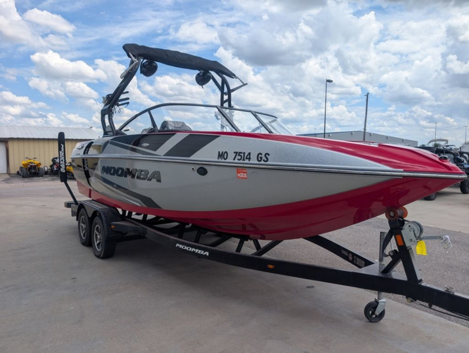 2021 MOOMBA Craz