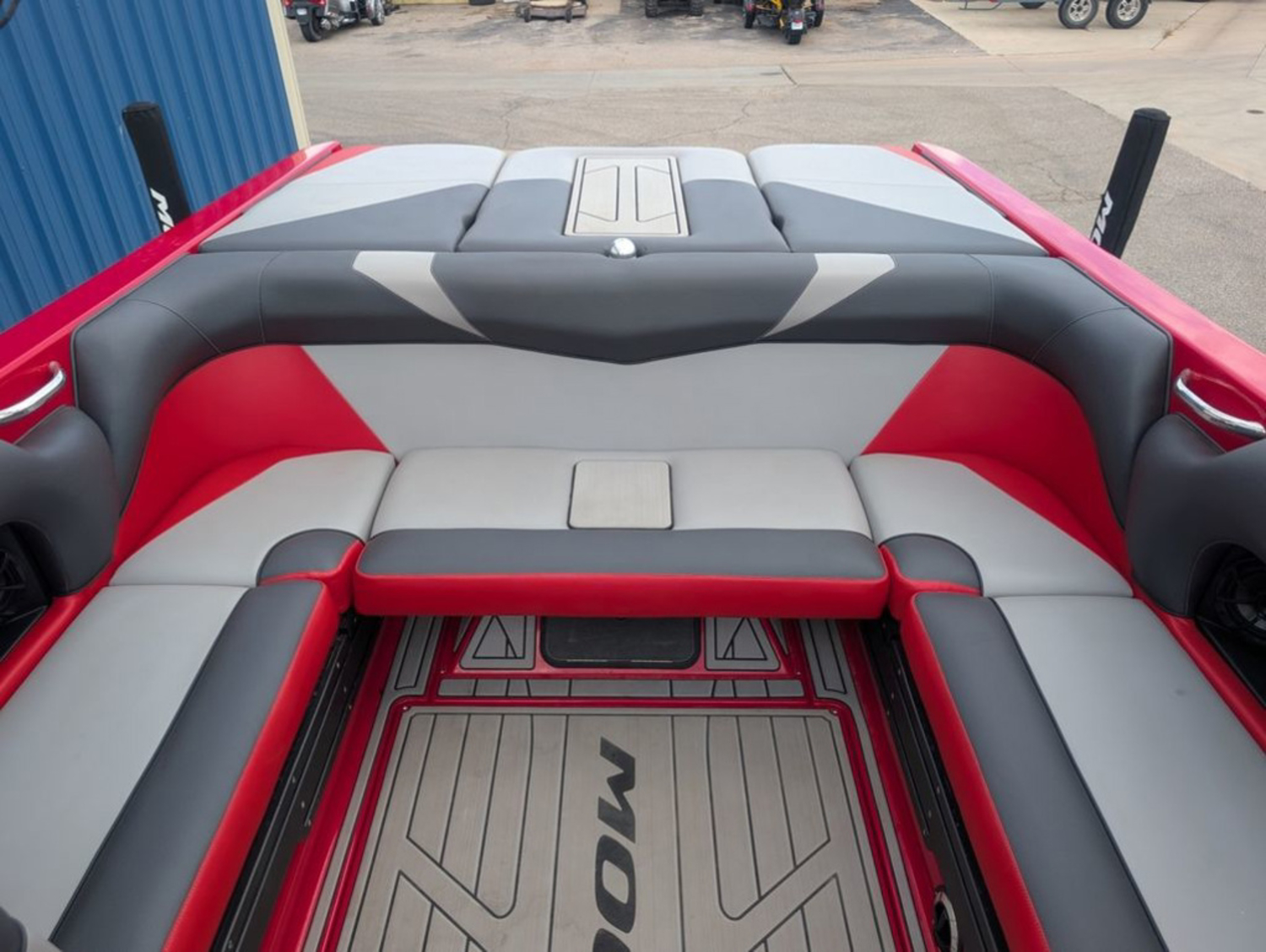 2021 MOOMBA Craz