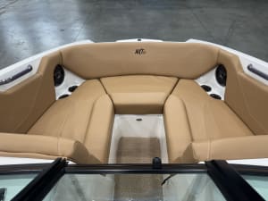 2021-mastercraft-nxt20-137535-image8