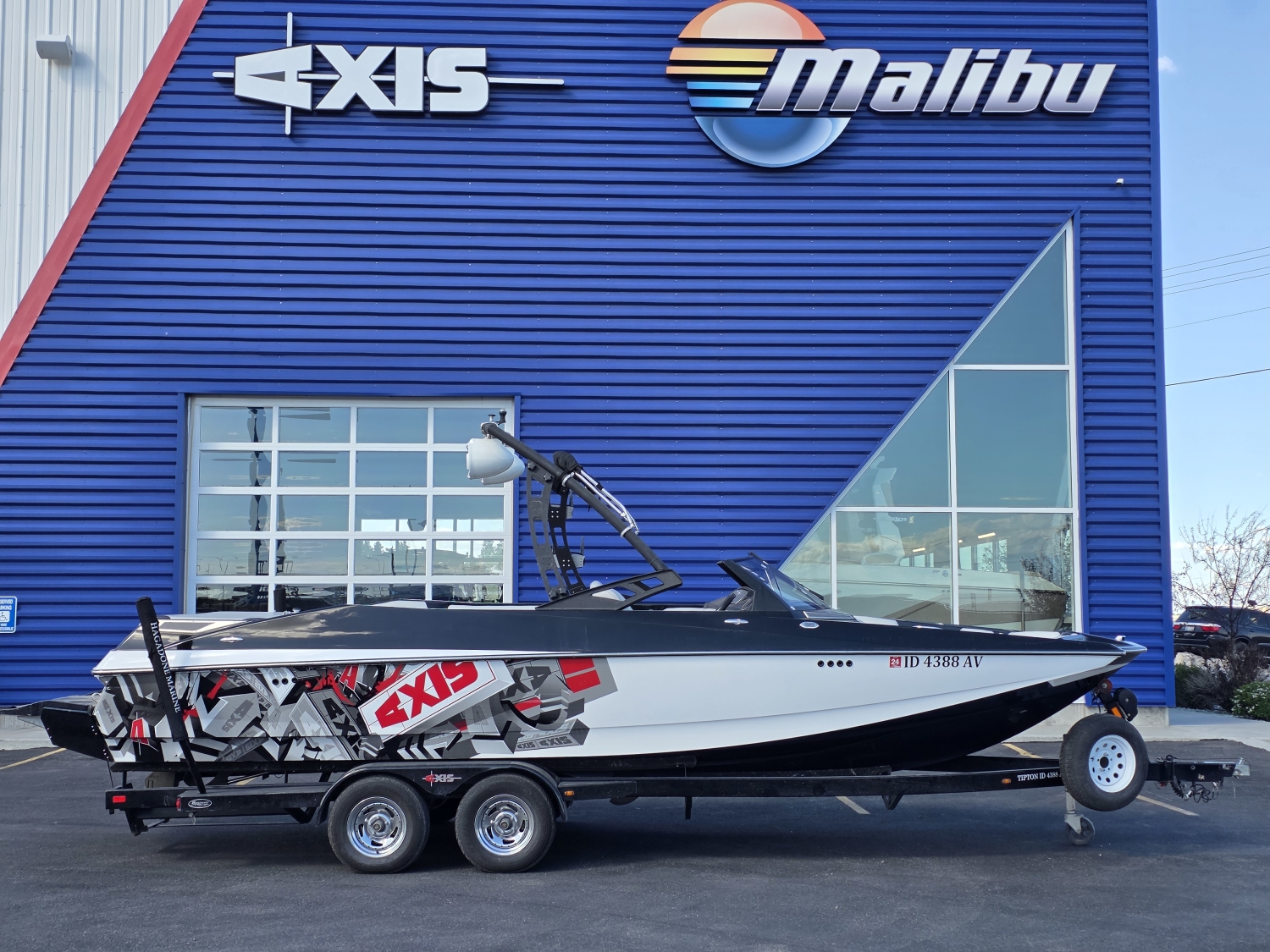 2014 Axis A24