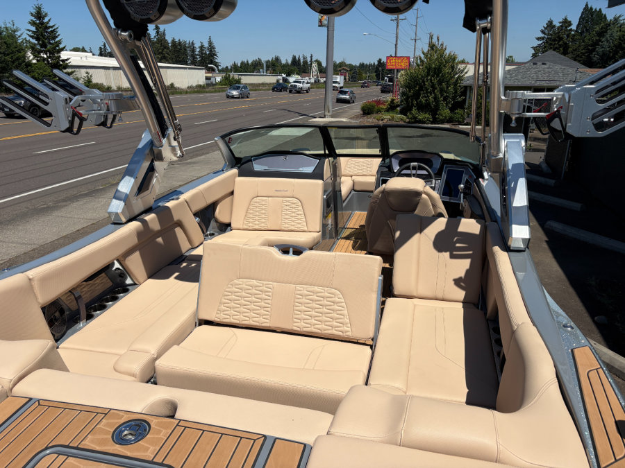 2022-mastercraft-x24-137547-image12
