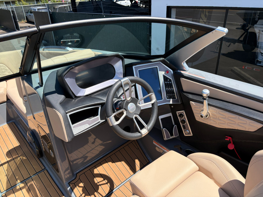 2022-mastercraft-x24-137547-image13