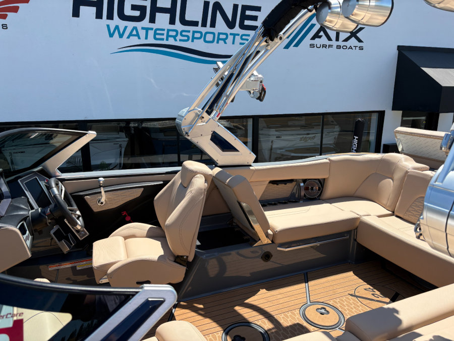 2022-mastercraft-x24-137547-image15