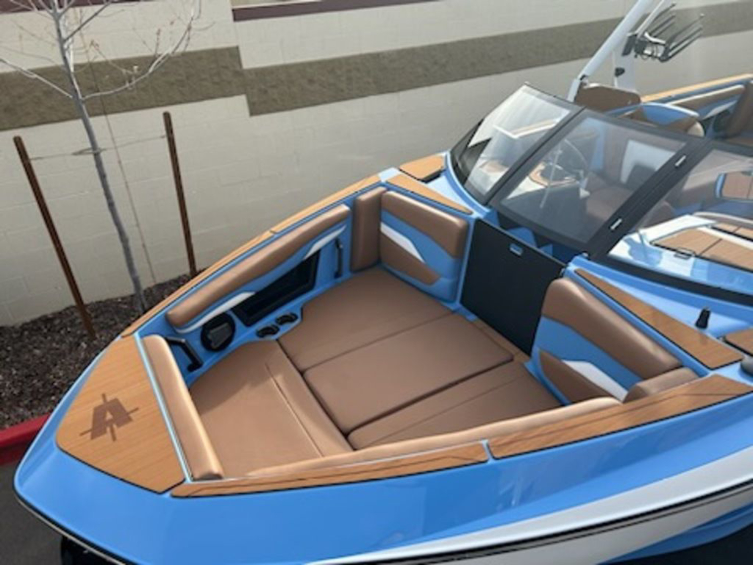 2025 Axis Wake Research T220
