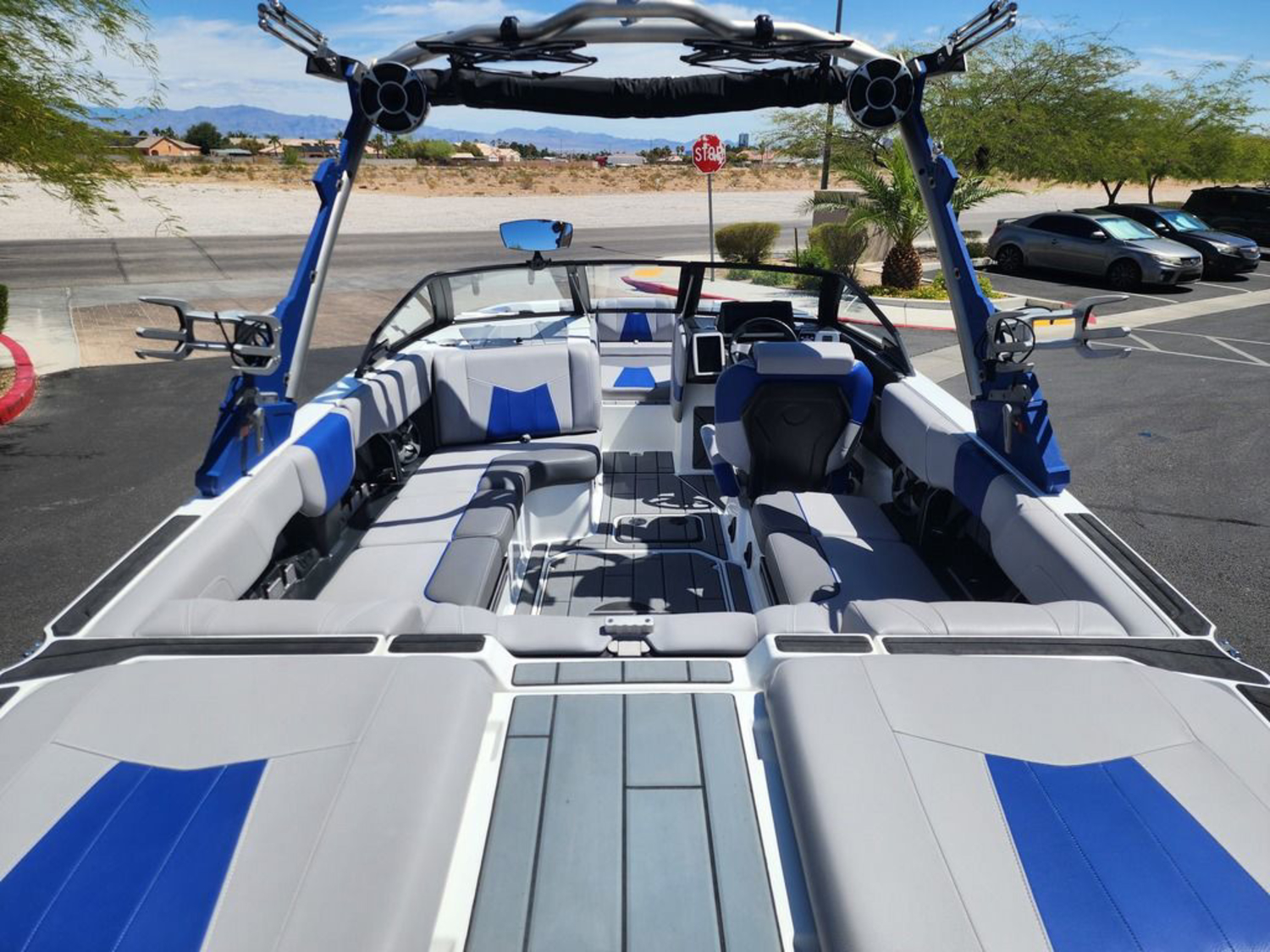 2021 Malibu Boats 23 MXZ