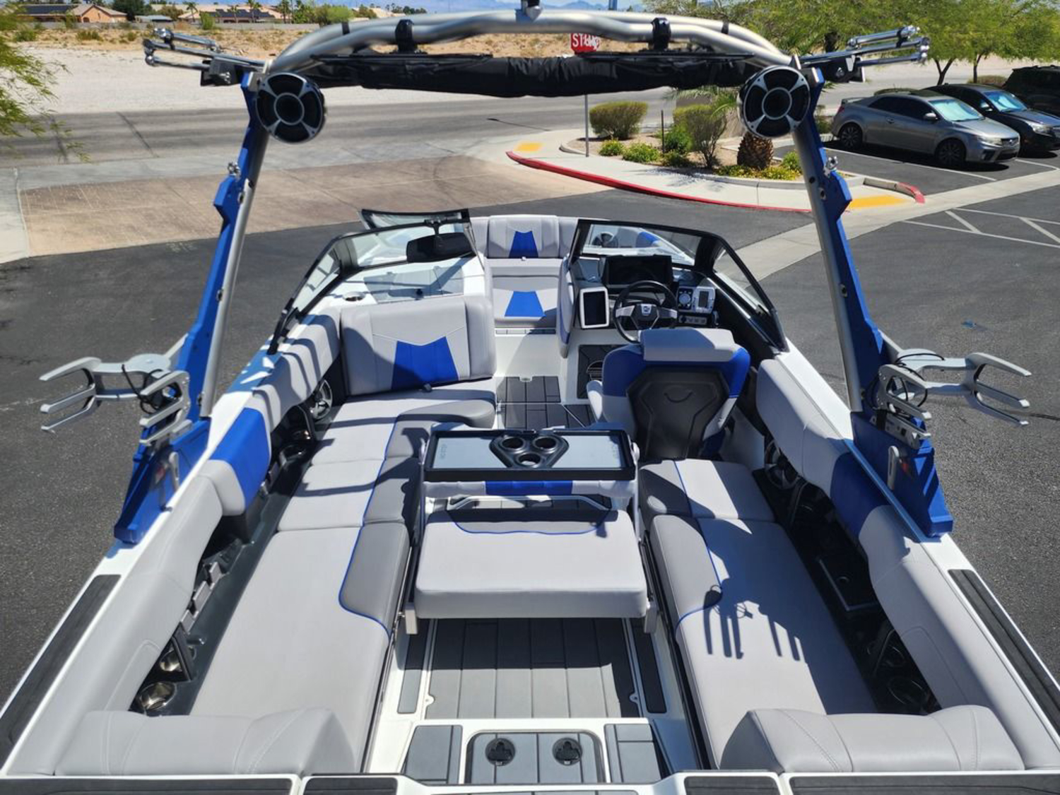 2021 Malibu Boats 23 MXZ