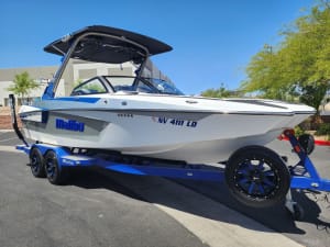 2021-malibu--wakesetter-23-mxz-137551-image2