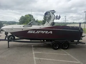 2024 Supra SE550 Icon