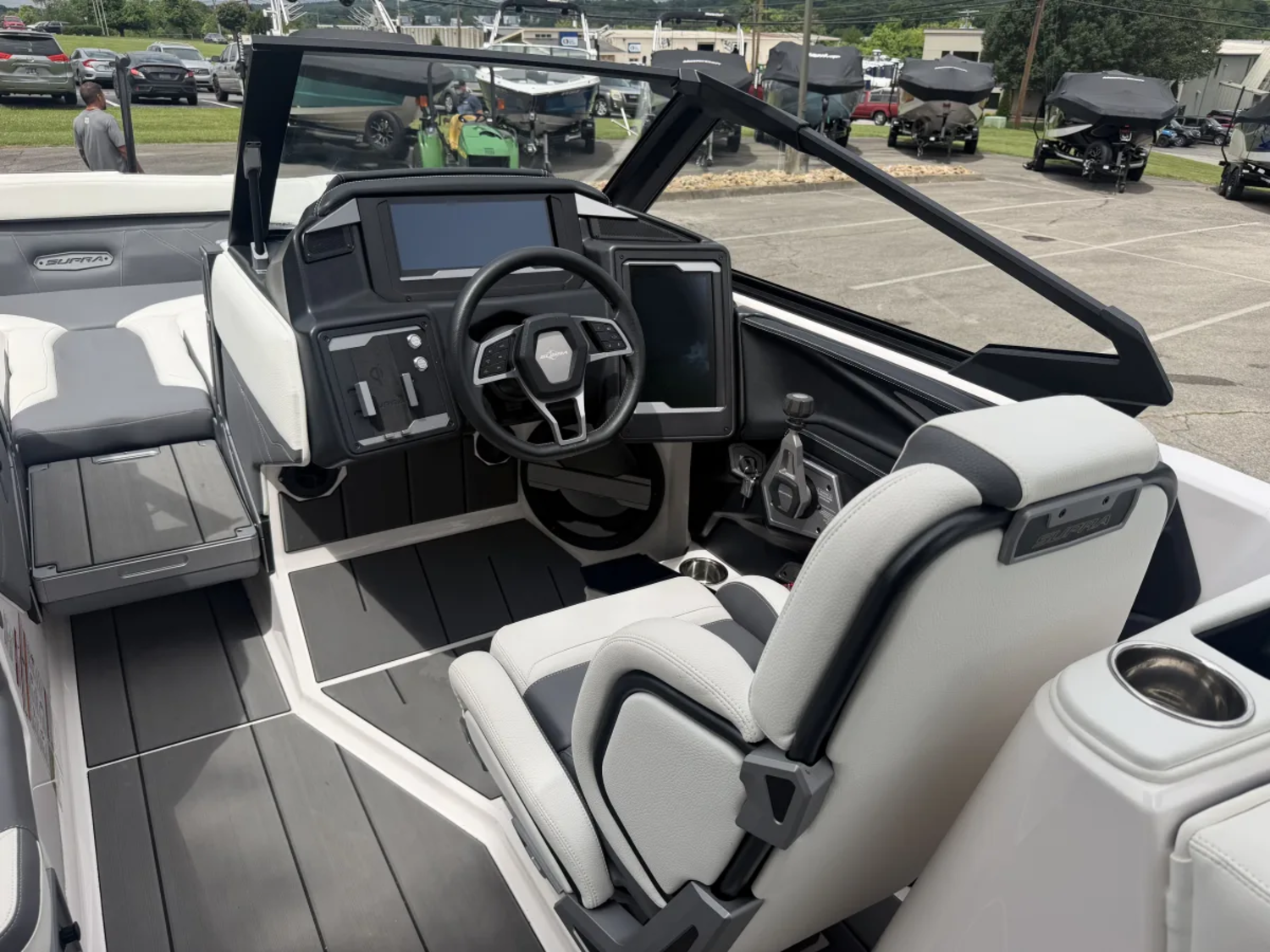 2024 Supra SE550
