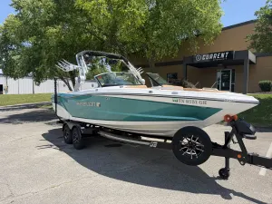 2020 MasterCraft XT25 Icon