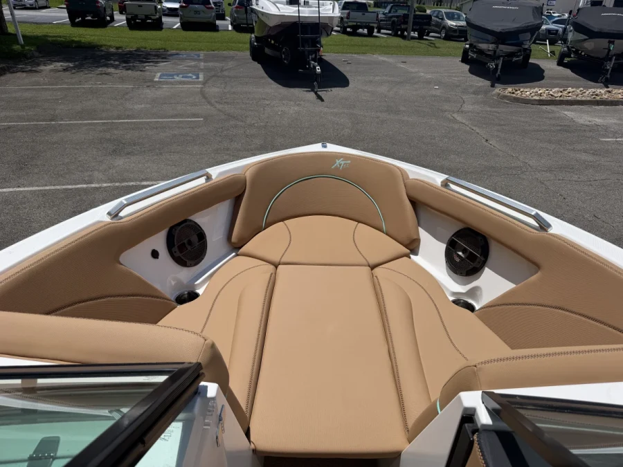 2020-mastercraft-xt25-137571-image8.webp