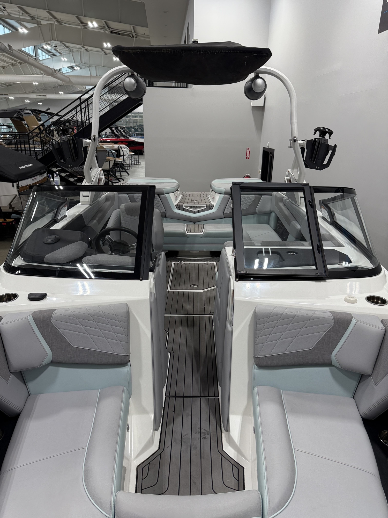 2021 Nautique G21