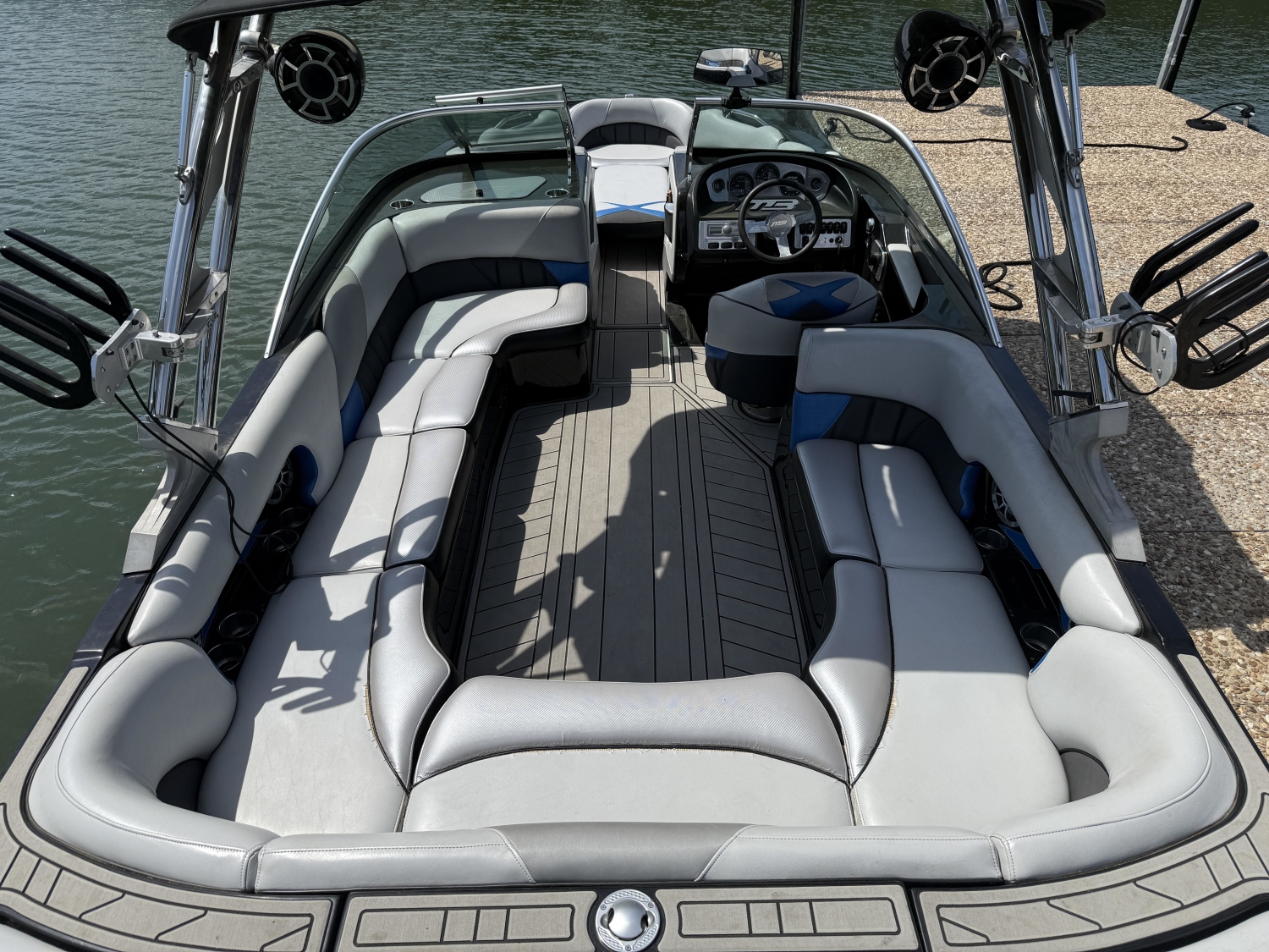 2013 MB Sports B52