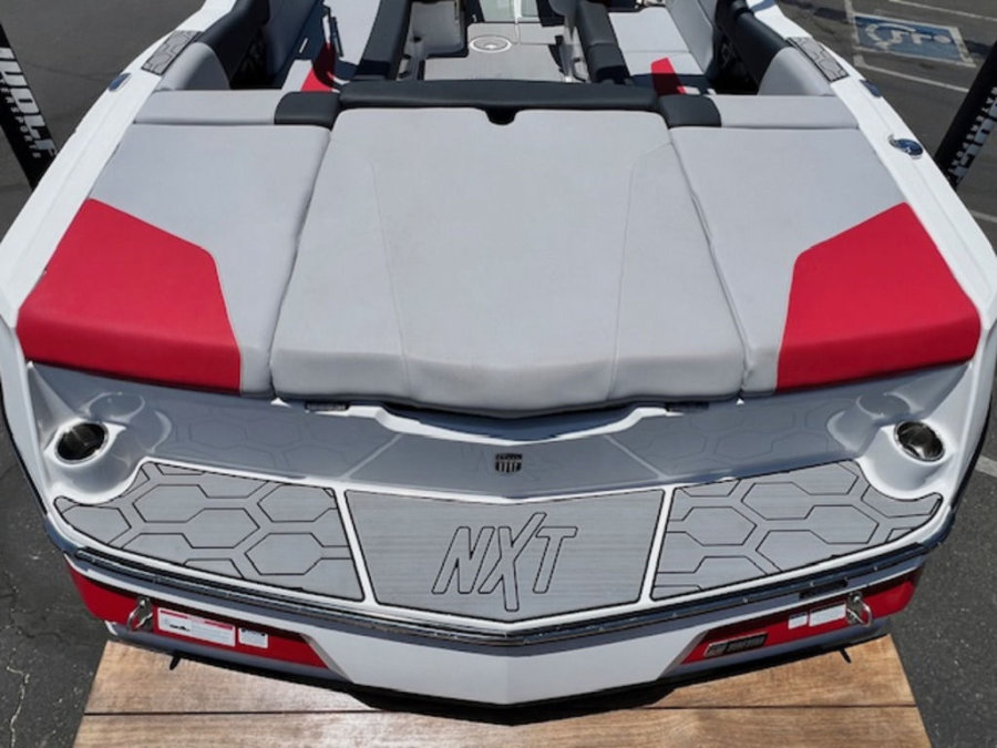 2022-mastercraft-nxt24-137621-image9