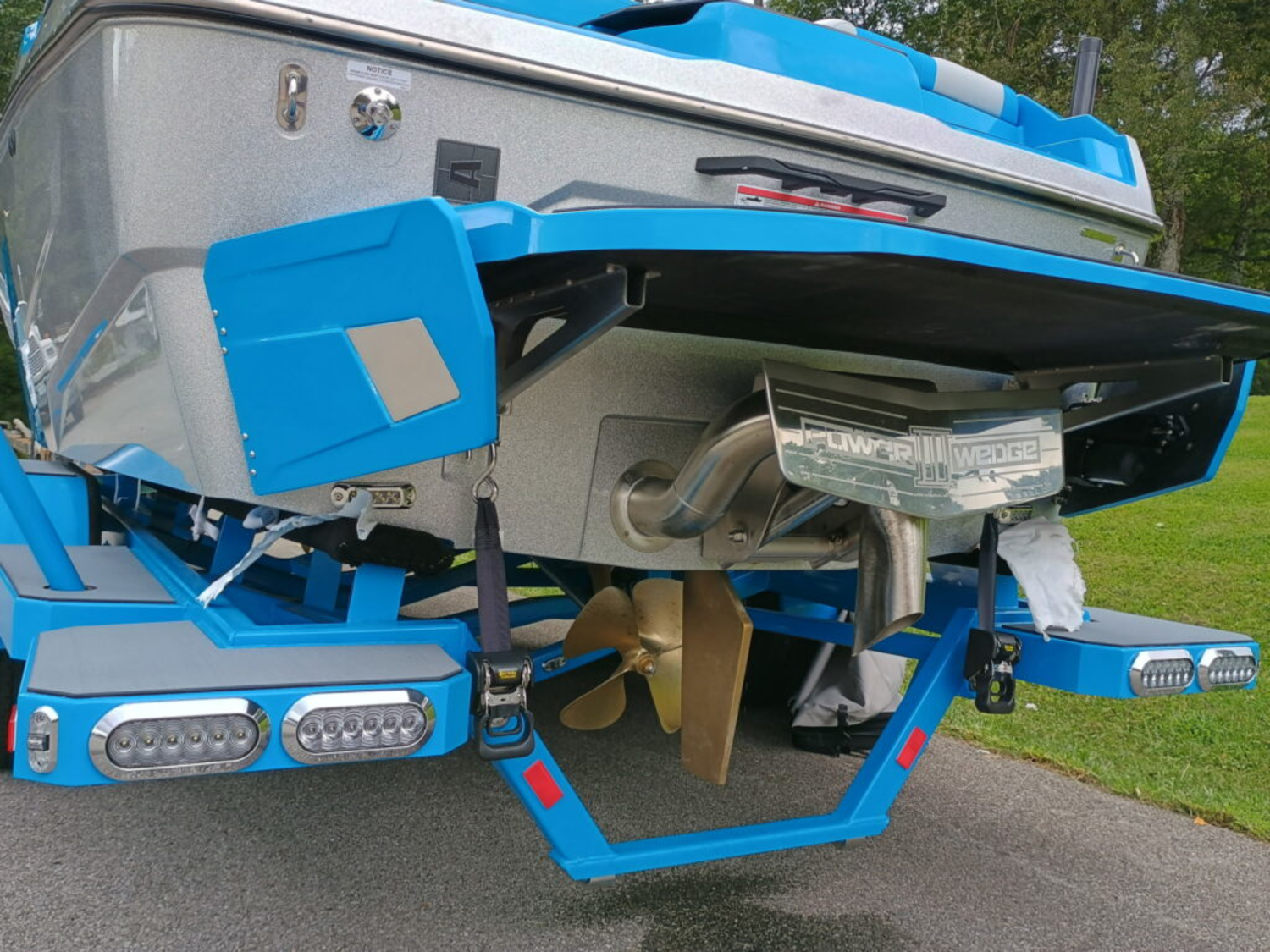 2025 AXIS A245