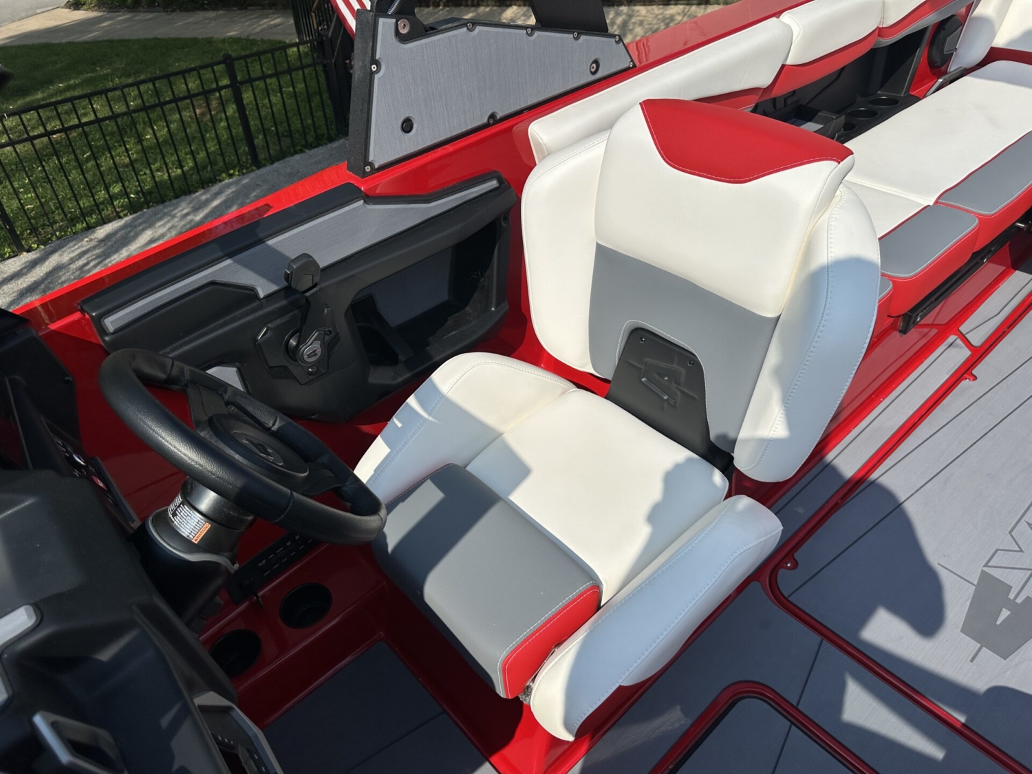 2024 AXIS A245