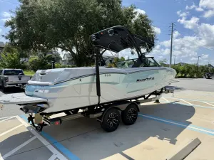 2026-mastercraft-nxt24-130672-image6