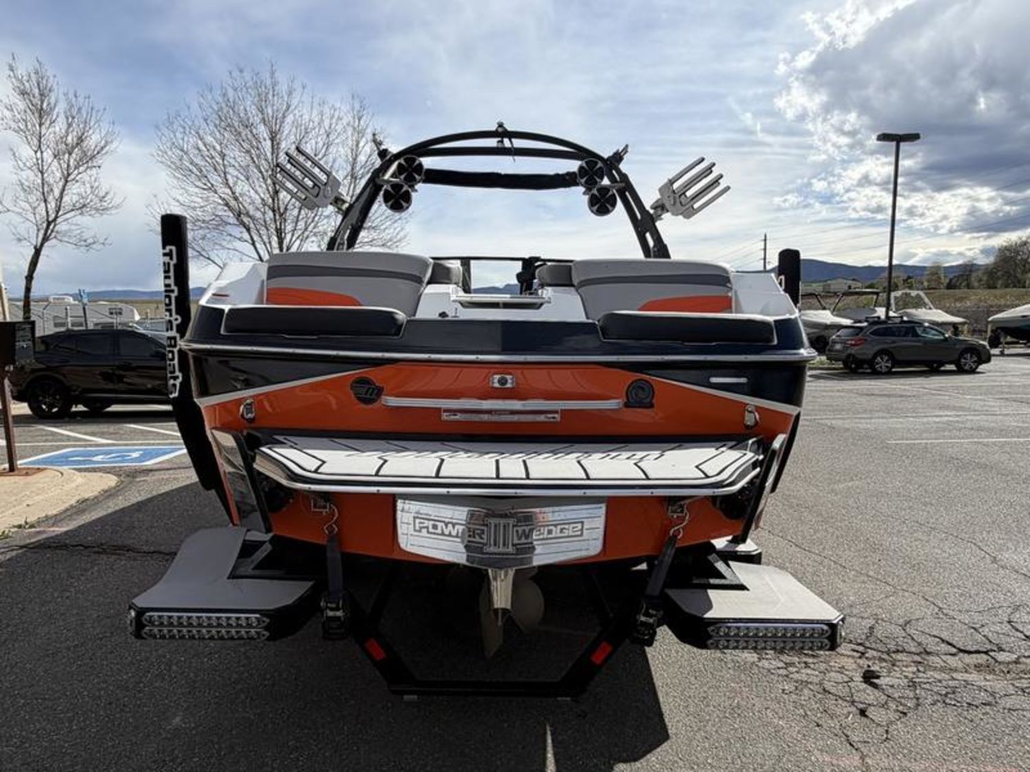 2020 Malibu Boats 24 MXZ