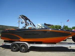 2018-mastercraft-x23-137719-image0.webp