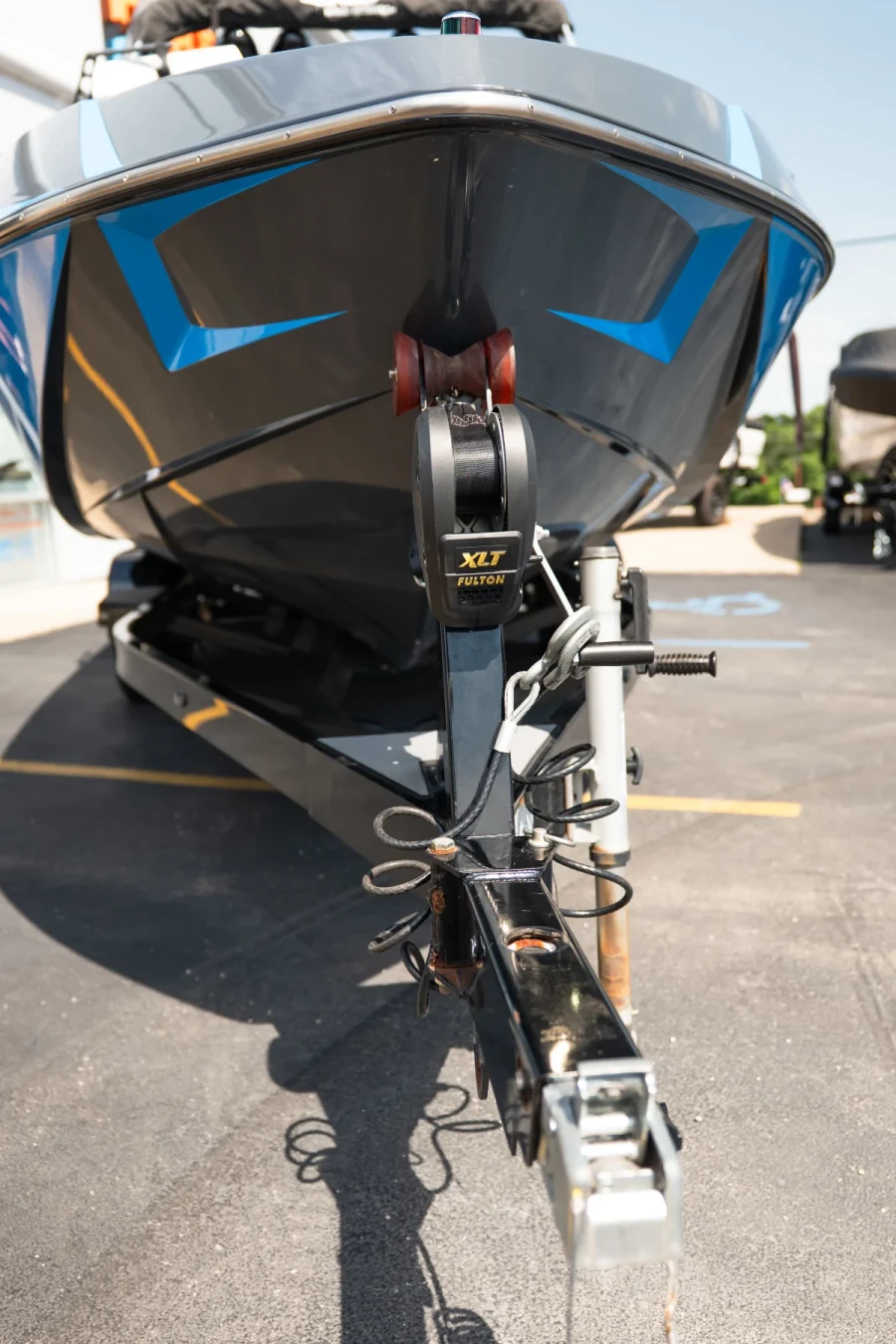 2018-axis-t23-137726-image13.webp