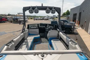 2018-axis-t23-137726-image14.webp