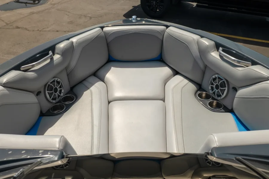 2018-axis-t23-137726-image17.webp
