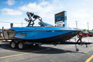 2018-axis-t23-137726-image8.webp