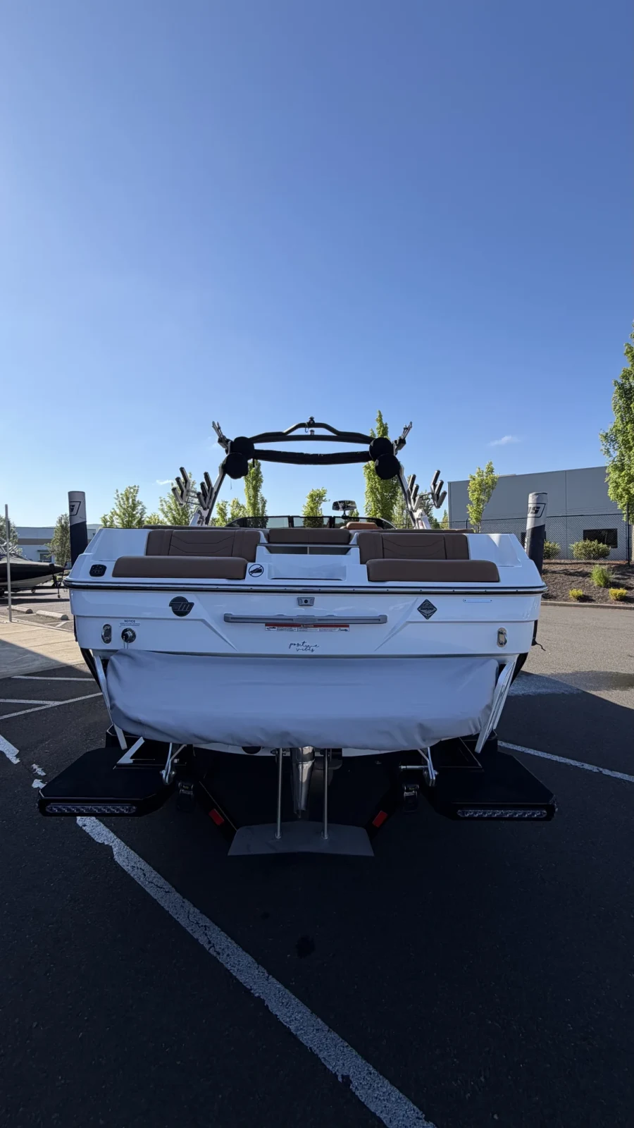 2024-malibu-wakesetter-23-lsv-137727-image2.webp