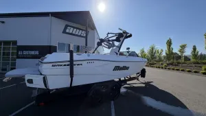 2024-malibu-wakesetter-23-lsv-137727-image3.webp