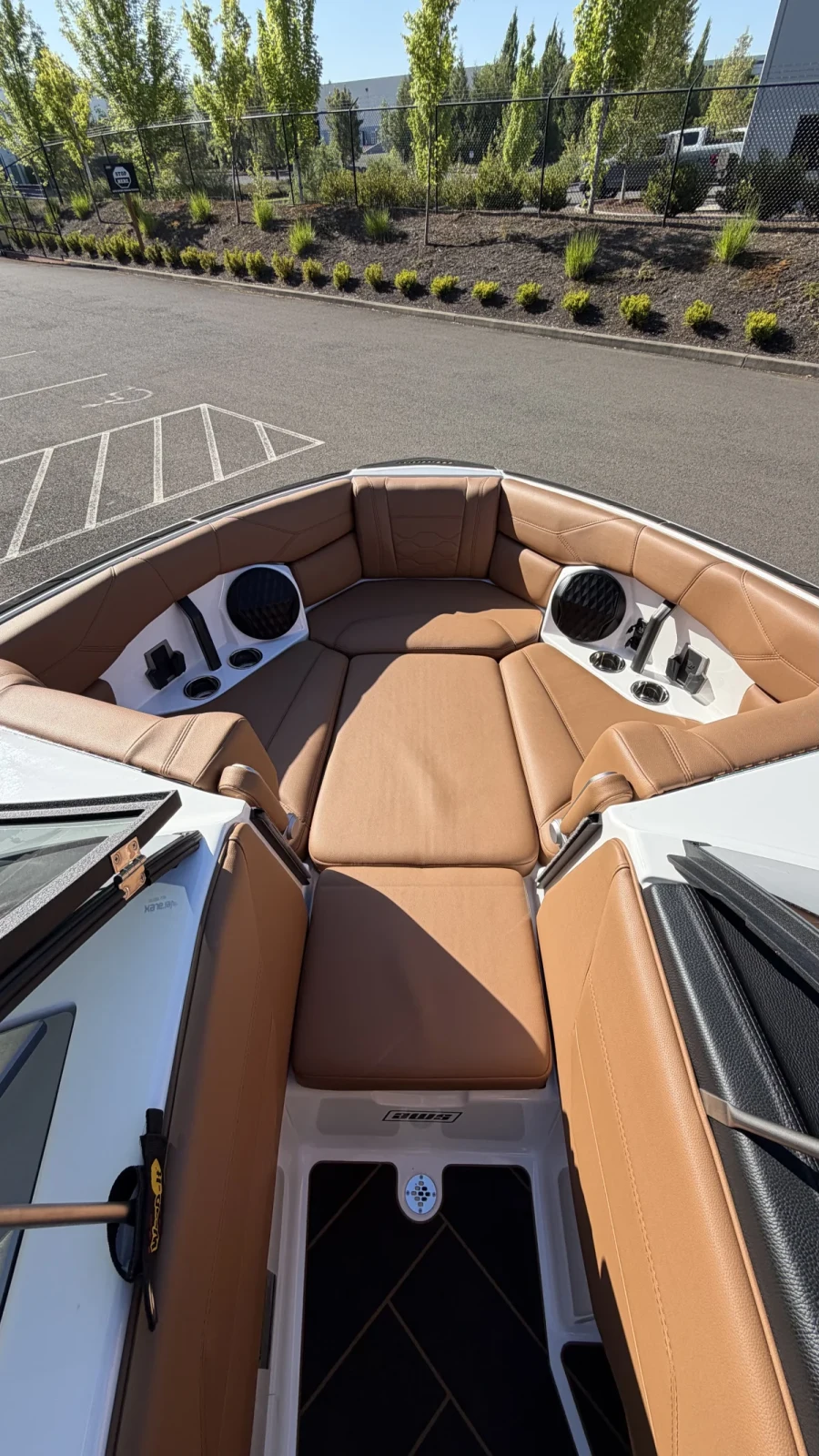 2024-malibu-wakesetter-23-lsv-137727-image6.webp